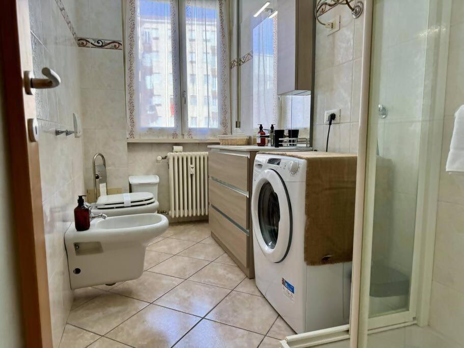 Apartament Ilaria House Como Zewnętrze zdjęcie