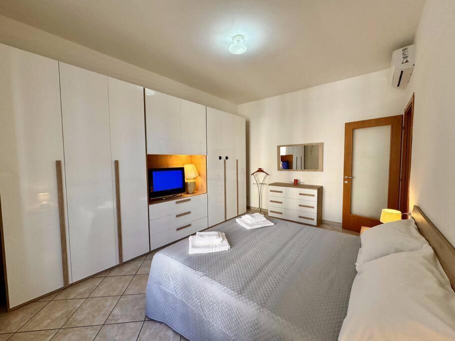Apartament Ilaria House Como Zewnętrze zdjęcie