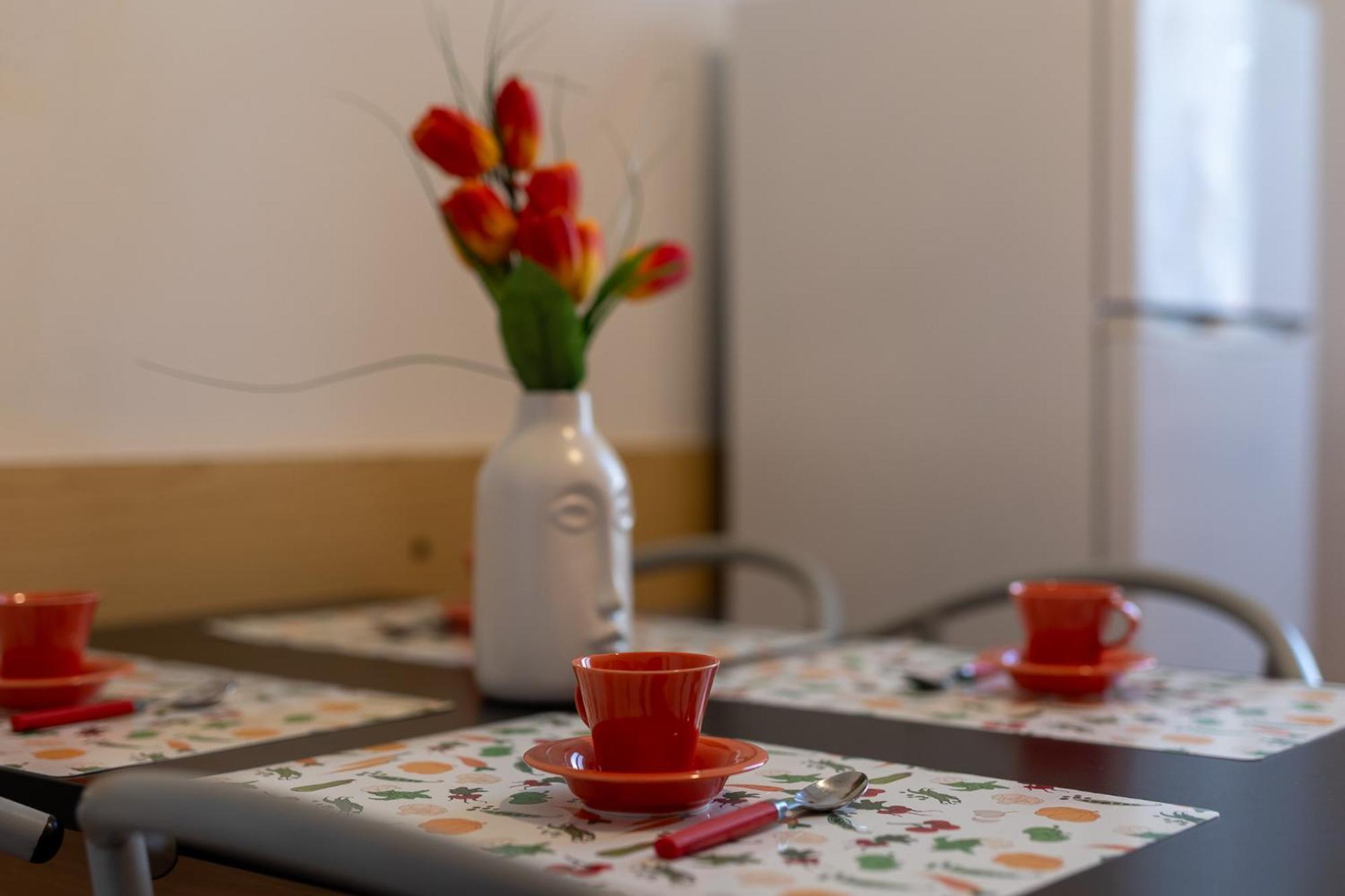 Apartament Ilaria House Como Zewnętrze zdjęcie