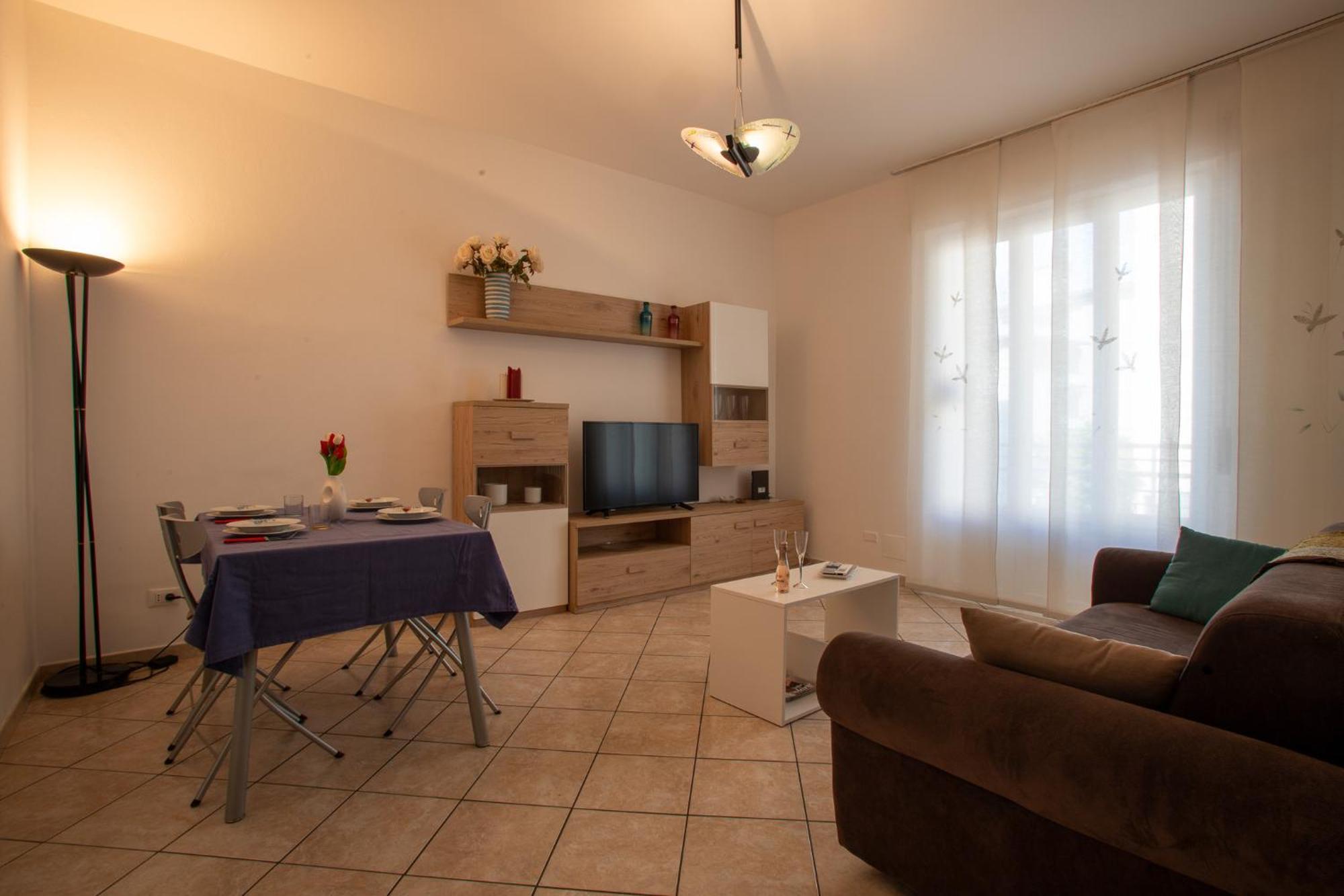 Apartament Ilaria House Como Zewnętrze zdjęcie