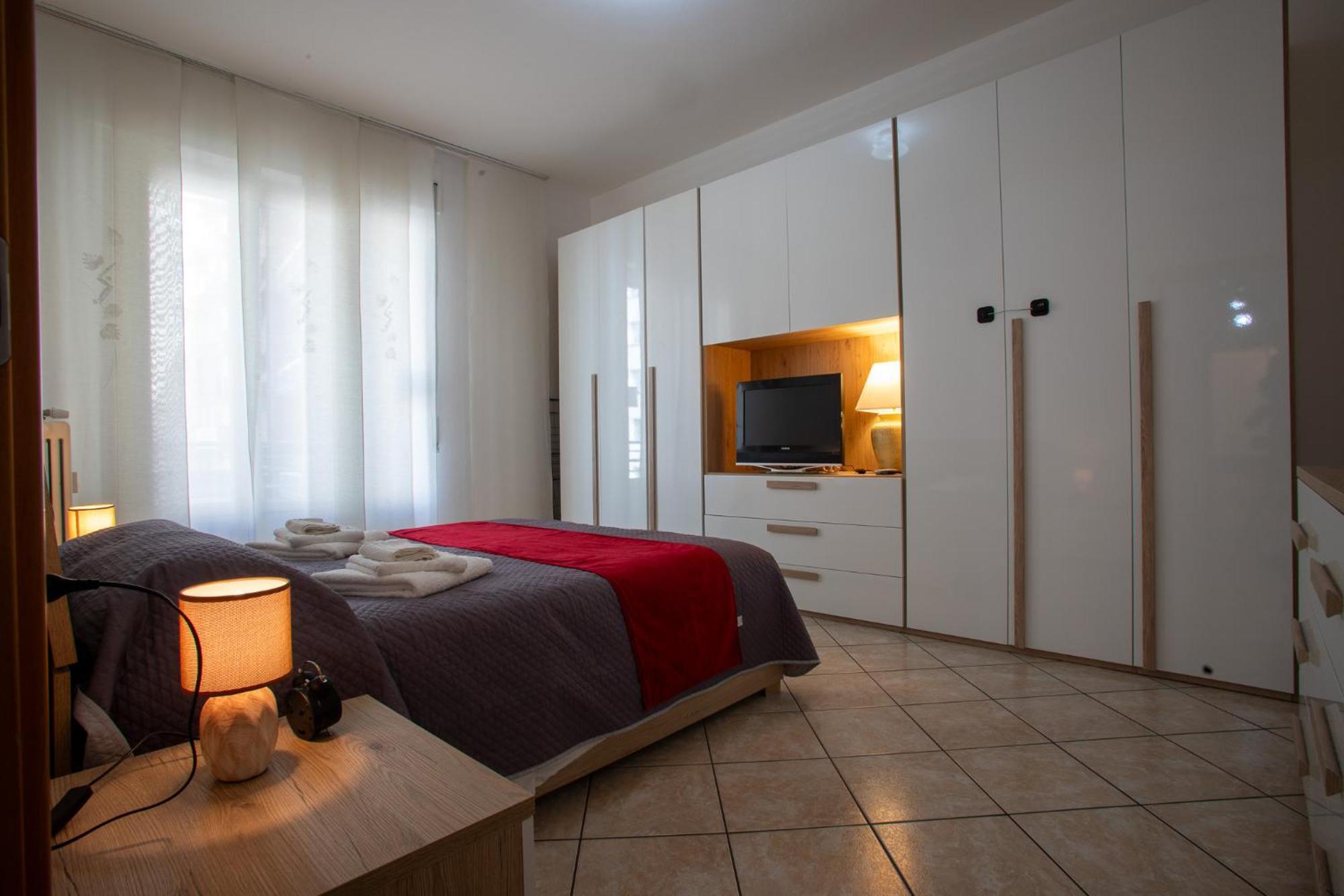 Apartament Ilaria House Como Zewnętrze zdjęcie
